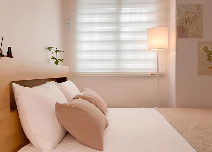 Peach Mapo Seoul, 피치 - 3 Min From Mapo Stn, Direct To Airport Villa *