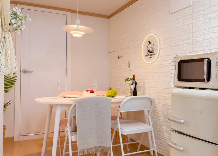 Peach Mapo Seoul, 피치 - 3 Min From Mapo Stn, Direct To Airport Séoul